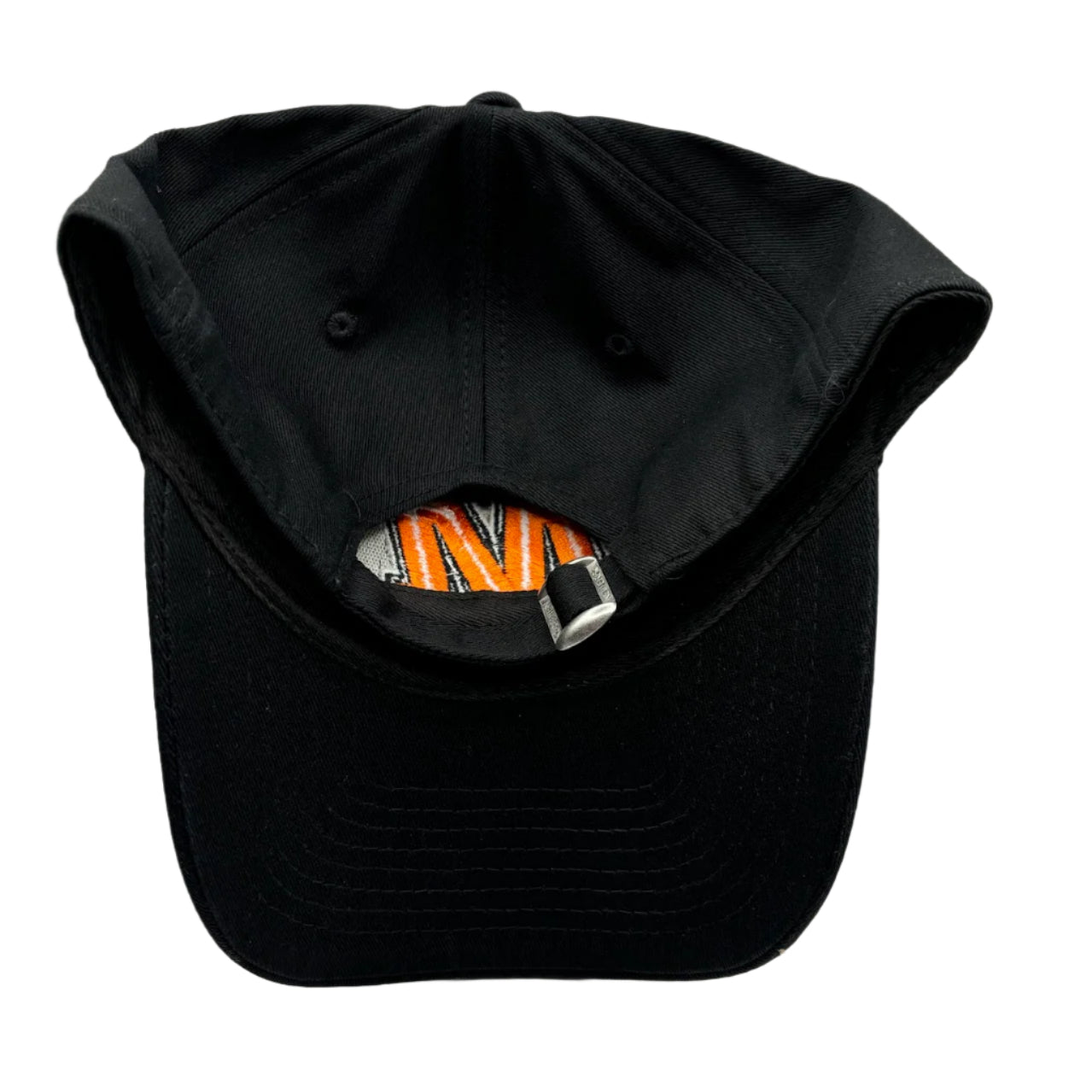 Official McLaren Formula 1 Team cap featuring papaya orange color, embroidered team logo, curved brim, and adjustable strap – ideal F1 merchandise for McLaren fans and motorsport collectors.